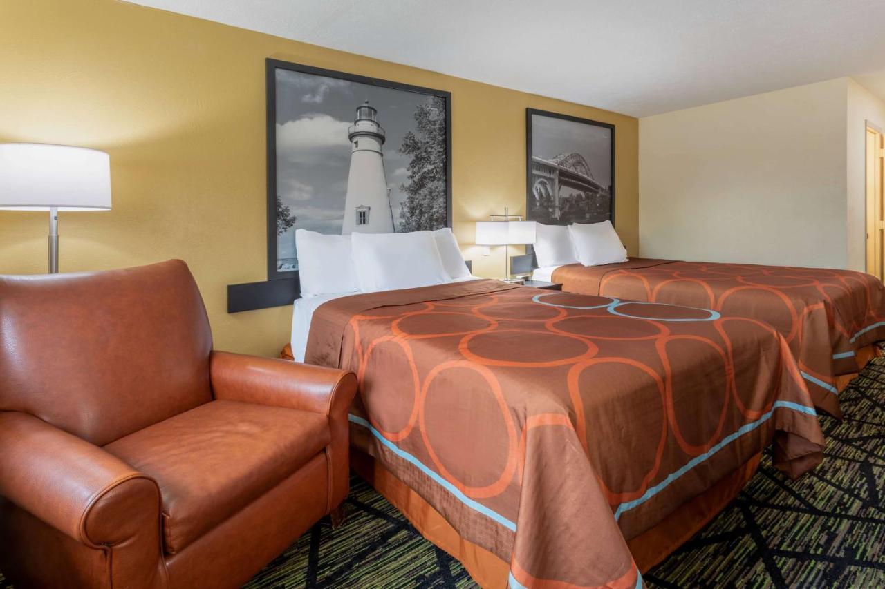 Hotel Super 8 By Wyndham Wooster Extérieur photo