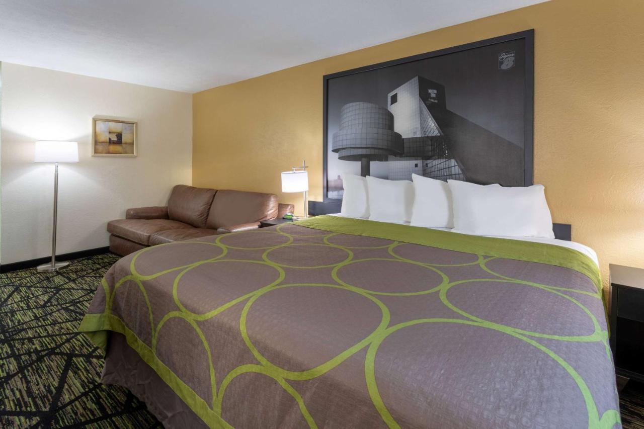 Hotel Super 8 By Wyndham Wooster Extérieur photo